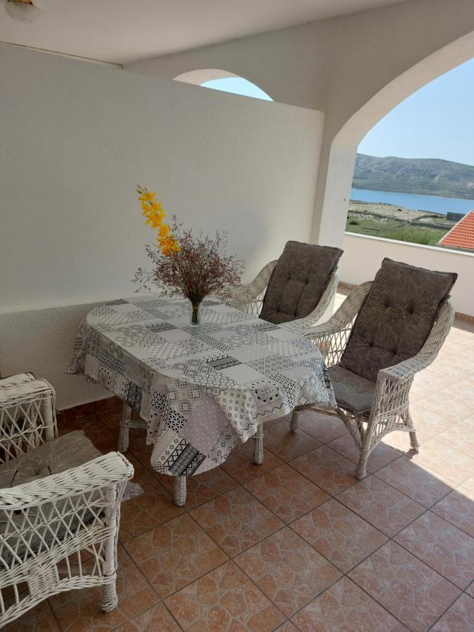 Apartments Markulincic Novalja Luaran gambar