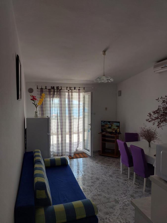 Apartments Markulincic Novalja Luaran gambar