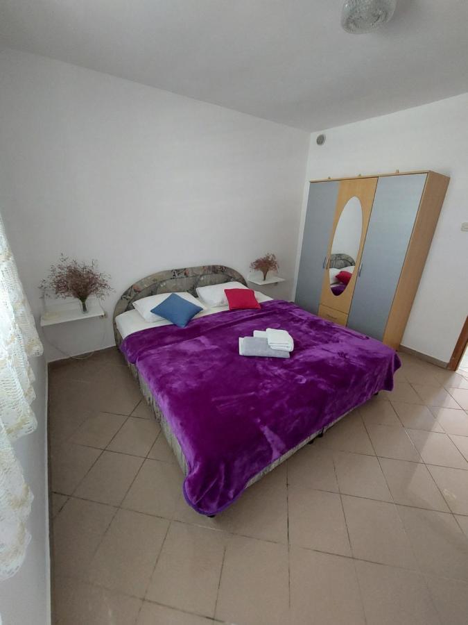 Apartments Markulincic Novalja Luaran gambar