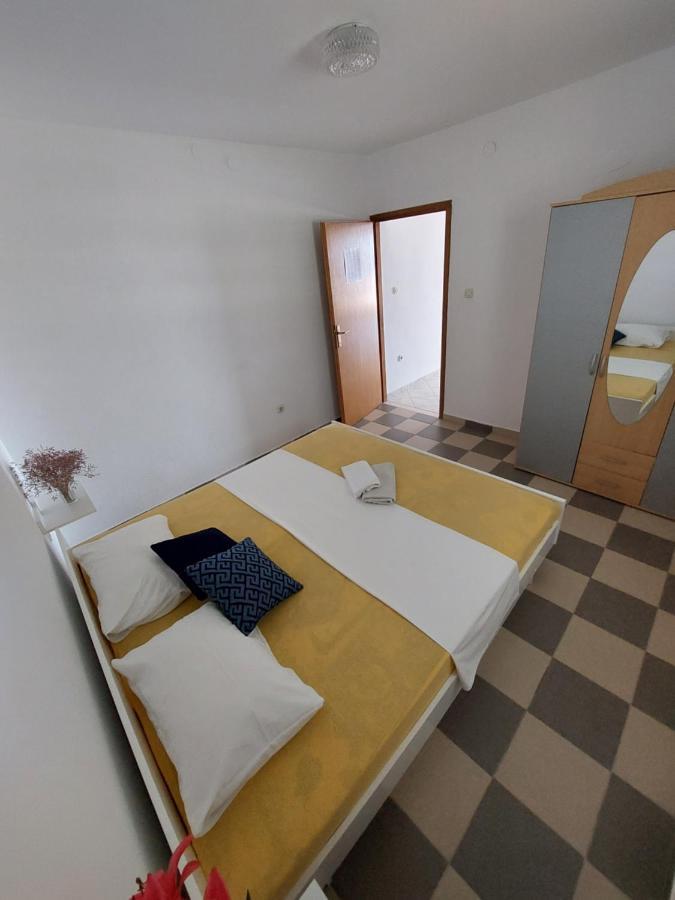 Apartments Markulincic Novalja Luaran gambar