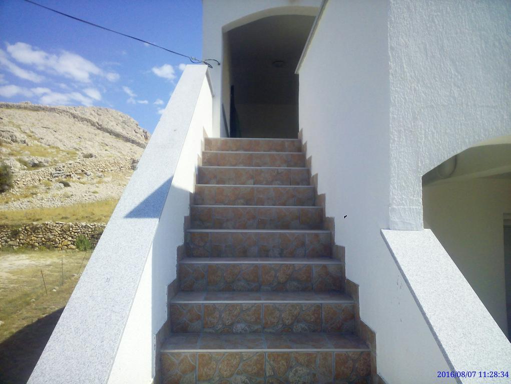 Apartments Markulincic Novalja Luaran gambar